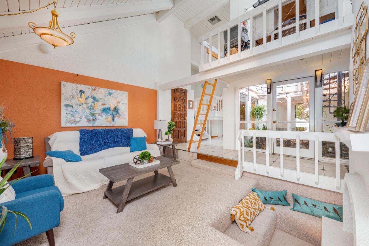 Smart Solution - Individual Private Bed-Pods In Gorgeous Shared Space - Women Only Dorm In Room 5 - Coed House - Full-Sized Mattresses In Individual Pods - With Built-In Private Storage - Gorgeous Shared Room - Affordable Luxury - Sparrow House Phoenix Exteriör bild